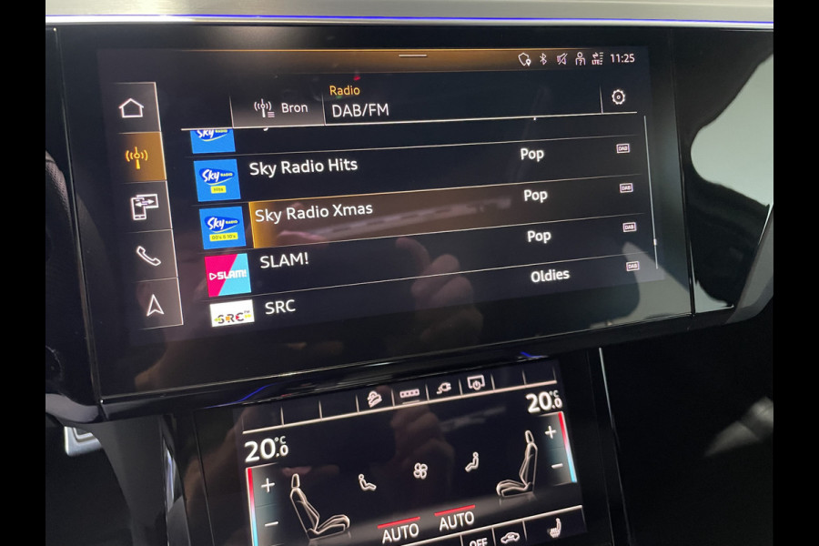 Audi Q8 Sportback e-tron 50 quattro S Edition 95 kWh / Panorama Dak / Camera Audi Q8 Sportback e-tron 50 quattro S Edition 95 kWh / Panorama Dak / Camera