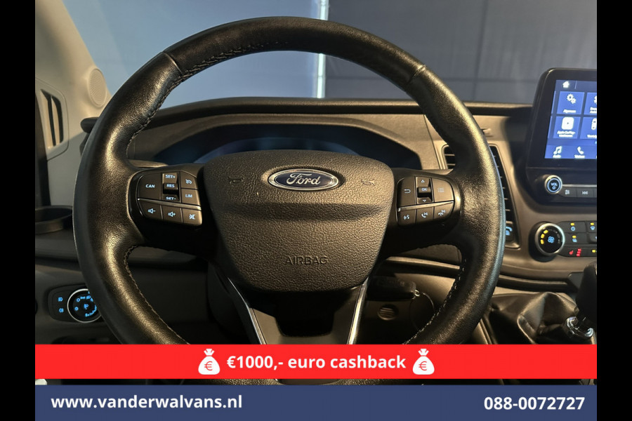 Ford Transit 2.0 TDCI 131pk L3H2 Euro6 Airco | Navigatie | Camera | Cruisecontrol | Apple Carplay | Stoelverwarming Android Auto, verwarmde voorruit, Parkeersensoren, Bijrijdersbank