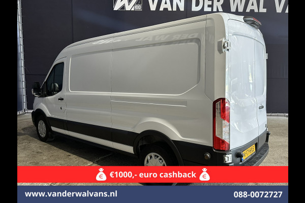 Ford Transit 2.0 TDCI 131pk L3H2 Euro6 Airco | Navigatie | Camera | Cruisecontrol | Apple Carplay | Stoelverwarming Android Auto, verwarmde voorruit, Parkeersensoren, Bijrijdersbank