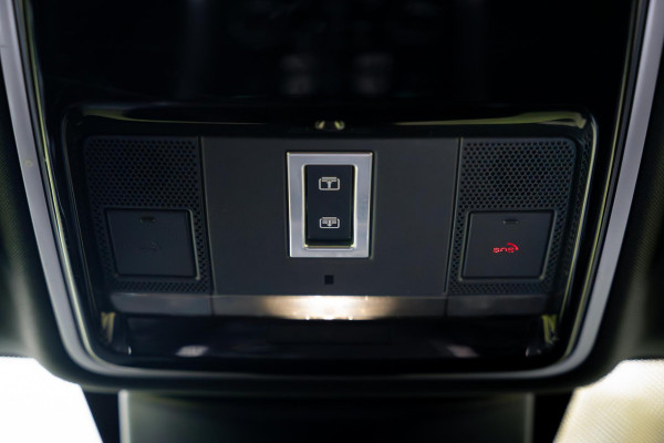 Land Rover Range Rover Sport P400e Autobiography Dynamic SVR kleur AANBIEDING! (Dealer OnderH, Panorama, Massage Stoelen, Etc)