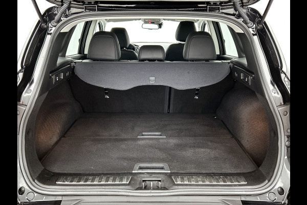 Renault Kadjar 1.3 TCe 140PK Intens / CAMERA / NAVI / LEDER