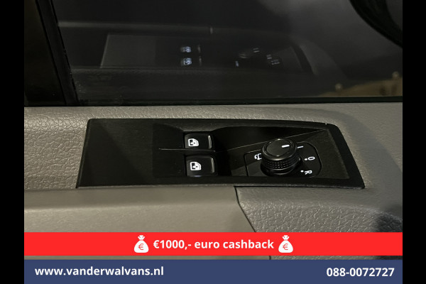 Volkswagen Crafter 2.0 TDI 140pk Automaat L4H3 L3H2 Euro6 Airco | Navigatie | Apple carplay | Camera Cruisecontrol, android auto, parkeersensoren, bijrijdersbank, 270 gr. achterdeuren