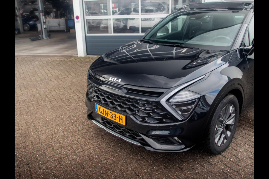 Kia Sportage 1.6 T-GDi Hybrid GT-Line l Navigatie l Apple carplay en Android auto l Stoel en Stuurwiel verwarming l Elektrisch Schuifkantel dak l