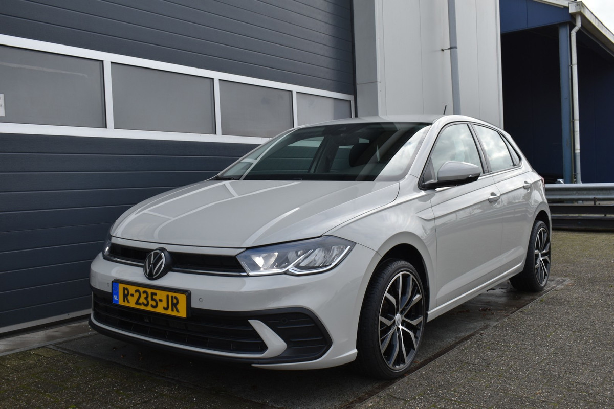 Volkswagen Polo 1.0 TSI Life Volkswagen Polo 1.0 TSI Life