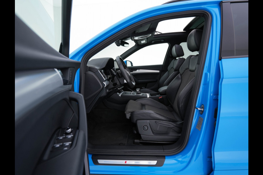 Audi Q5 Audi Q5 50 TFSI e S-Line Black-Edition Quattro Plug-In (INCL-BTW) *PANO | LEATHER-FABRIC | FULL-LED | DIGI-COCKPIT | NAVI-FULLMAP | HEATED-SPORTSEATS | KEYLESS | DAB+ | CAMERA | PRIVACY-GLASS | SHIFT-PADDLES | ECC | AMBIENT-LIGHT | PDC | CRUISE .