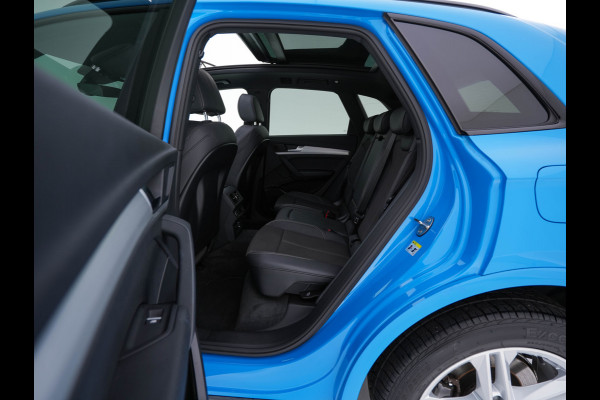 Audi Q5 Audi Q5 50 TFSI e S-Line Black-Edition Quattro Plug-In (INCL-BTW) *PANO | LEATHER-FABRIC | FULL-LED | DIGI-COCKPIT | NAVI-FULLMAP | HEATED-SPORTSEATS | KEYLESS | DAB+ | CAMERA | PRIVACY-GLASS | SHIFT-PADDLES | ECC | AMBIENT-LIGHT | PDC | CRUISE .