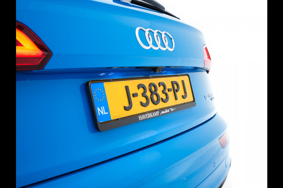 Audi Q5 Audi Q5 50 TFSI e S-Line Black-Edition Quattro Plug-In (INCL-BTW) *PANO | LEATHER-FABRIC | FULL-LED | DIGI-COCKPIT | NAVI-FULLMAP | HEATED-SPORTSEATS | KEYLESS | DAB+ | CAMERA | PRIVACY-GLASS | SHIFT-PADDLES | ECC | AMBIENT-LIGHT | PDC | CRUISE .