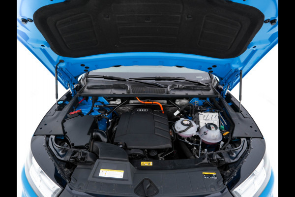 Audi Q5 Audi Q5 50 TFSI e S-Line Black-Edition Quattro Plug-In (INCL-BTW) *PANO | LEATHER-FABRIC | FULL-LED | DIGI-COCKPIT | NAVI-FULLMAP | HEATED-SPORTSEATS | KEYLESS | DAB+ | CAMERA | PRIVACY-GLASS | SHIFT-PADDLES | ECC | AMBIENT-LIGHT | PDC | CRUISE .