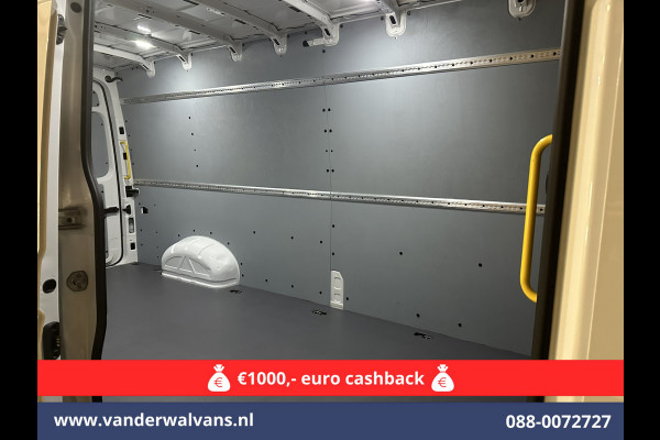 Volkswagen Crafter 2.0 TDI 140 pk L4H3 L3H2 Euro6 Airco | Camera | Apple Carplay | Cruisecontrol Android Auto, Parkeersensoren, Bijrijdersbank Volkswagen Crafter 2.0 TDI 140 pk L4H3 L3H2 Euro6 Airco | Camera | Apple Carplay | Cruisecontrol Android Auto, Parkeersensoren, Bijrijdersbank