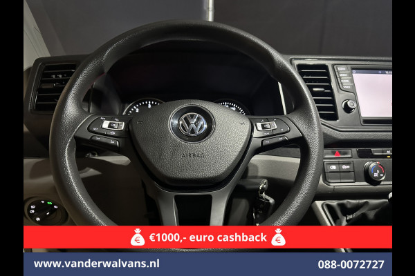 Volkswagen Crafter 2.0 TDI 177pk L3H3 L2H2 Euro6 Airco | Massagestoel | Camera | Navigatie | Apple Carplay Android Auto, Cruisecontrol, Chauffeursstoel, 3000kg trekvermogen