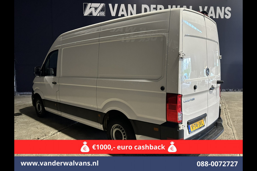 Volkswagen Crafter 2.0 TDI 177pk L3H3 L2H2 Euro6 Airco | Massagestoel | Camera | Navigatie | Apple Carplay Android Auto, Cruisecontrol, Chauffeursstoel, 3000kg trekvermogen