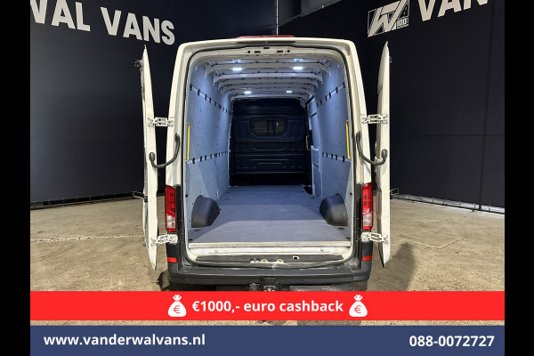 Volkswagen Crafter 2.0 TDI 140 pk L4H3 L3H2 Euro6 ** Airco | 3000kg trekhaak | Cruisecontrol | Parkeersensoren Bijrijdersbank