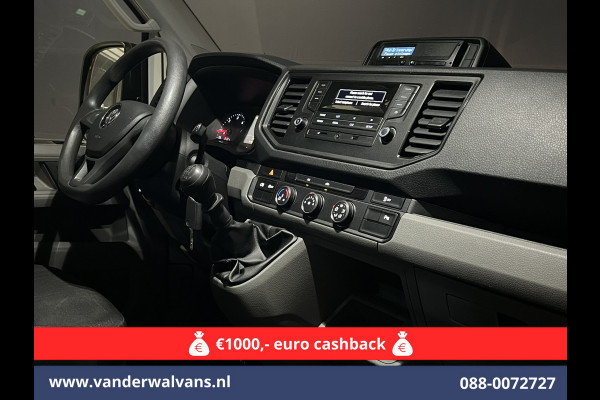 Volkswagen Crafter 2.0 TDI 140 pk L4H3 L3H2 Euro6 ** Airco | 3000kg trekhaak | Cruisecontrol | Parkeersensoren Bijrijdersbank