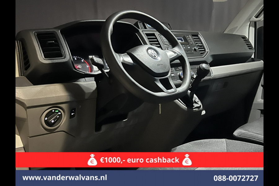 Volkswagen Crafter 2.0 TDI 140 pk L4H3 L3H2 Euro6 ** Airco | 3000kg trekhaak | Cruisecontrol | Parkeersensoren Bijrijdersbank