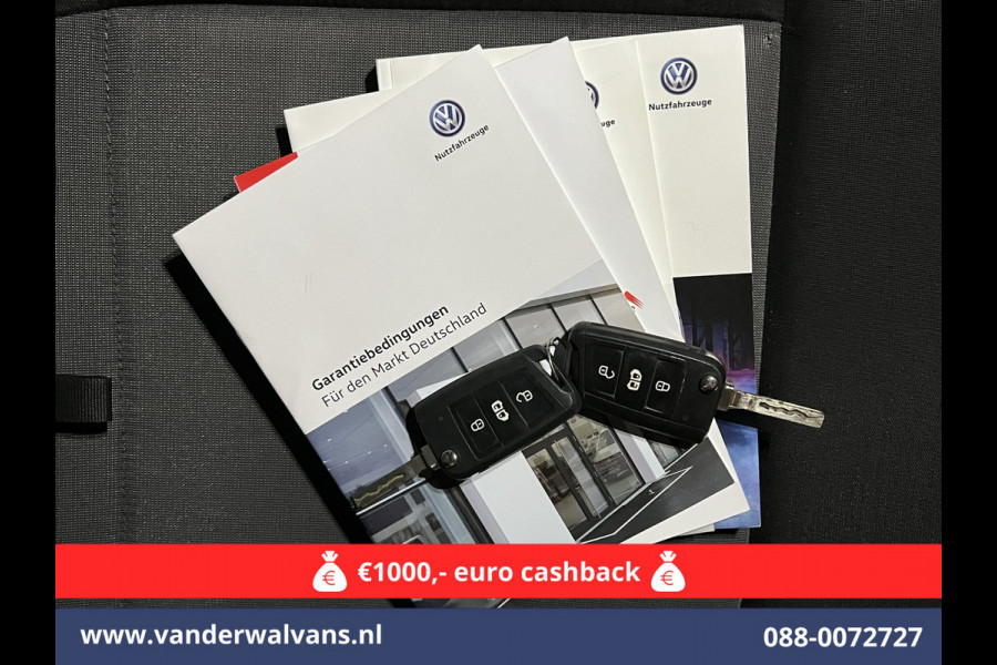 Volkswagen Crafter 2.0 TDI 140 pk L4H3 L3H2 Euro6 ** Airco | 3000kg trekhaak | Cruisecontrol | Parkeersensoren Bijrijdersbank