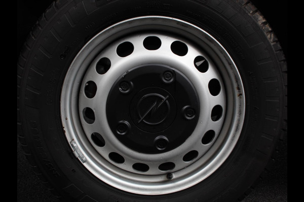 Opel Vivaro 2.0 CDTI Automaat 145 pk L3H1 Dubbele Cabine | Navigatie | Trekhaak | Airco | Parkeer sensoren | Betimmering Opel Vivaro 2.0 CDTI Automaat 145 pk L3H1 Dubbele Cabine | Navigatie | Trekhaak | Airco | Parkeer sensoren | Betimmering