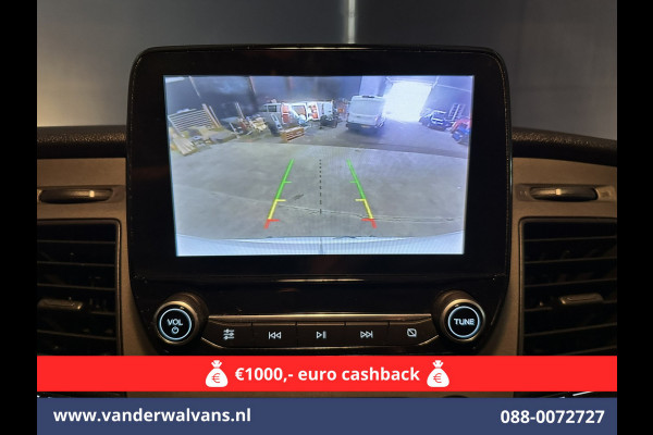 Ford Transit 2.0 TDCI 131pk L3H2 Euro6 Airco | Camera | Navigatie | Apple Carplay | Cruisecontrol Stoelverwarming, Verwarmde voorruit, Parkeersensoren, Bijrijdersbank, 2500kg trekvermogen