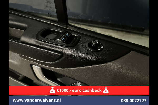 Ford Transit Custom 2.0 TDCI 130pk L1H1 Euro6 Airco | Camera | Navigatie | LED | Cruisecontrol Parkeersensoren, Stoelverwarming, Verwarmde voorruit, Bijrijdersbank, 2500kg trekvermogen