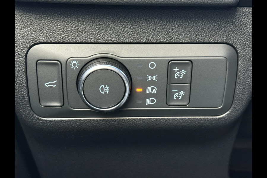 Ford Kuga 2.5 FHEV ST-Line X 190pk | Driver Assistance Pack | Technology Pack | Winterpack | Panoramadak | All Weather banden | Geen stekker nodig Ford Kuga 2.5 FHEV ST-Line X 190pk | Driver Assistance Pack | Technology Pack | Winterpack | Panoramadak | All Weather banden | Geen stekker nodig