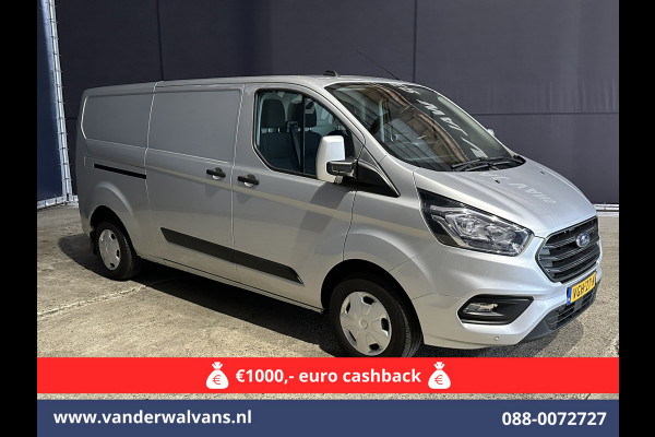 Ford Transit Custom 2.0 TDCI 130pk L2H1 Euro6 *Rijklaar Direct Rijden* Airco | Navigatie | LED | Cruisecontrol | 2800kg Trekhaak Android Auto, Verwarmde voorruit, Parkeersensoren, Bijrijdersbank Ford Transit Custom 2.0 TDCI 130pk L2H1 Euro6 *Rijklaar Direct Rijden* Airco | Navigatie | LED | Cruisecontrol | 2800kg Trekhaak Android Auto, Verwarmde voorruit, Parkeersensoren, Bijrijdersbank
