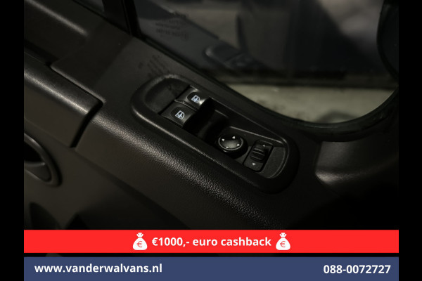 Opel Movano 2.3 Turbo 150pk L2H2 Euro6 Airco | Leder | 2500kg Trekhaak | Navigatie | Camera cruisecontrol, parkeersensoren, LED, bijrijdersbank