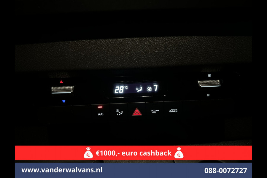 Mercedes-Benz Sprinter 317 CDI 170pk L3H2 Euro6 Airco | Camera | Apple Carplay | Android Auto Cruisecontrol, Parkeersensoren, Stoelverwarming, Bijrijdersbank, MBUX