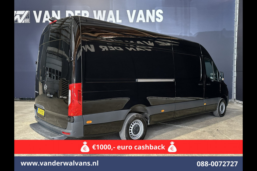 Mercedes-Benz Sprinter 317 CDI 170pk L3H2 Euro6 Airco | Camera | Apple Carplay | Android Auto Cruisecontrol, Parkeersensoren, Stoelverwarming, Bijrijdersbank, MBUX