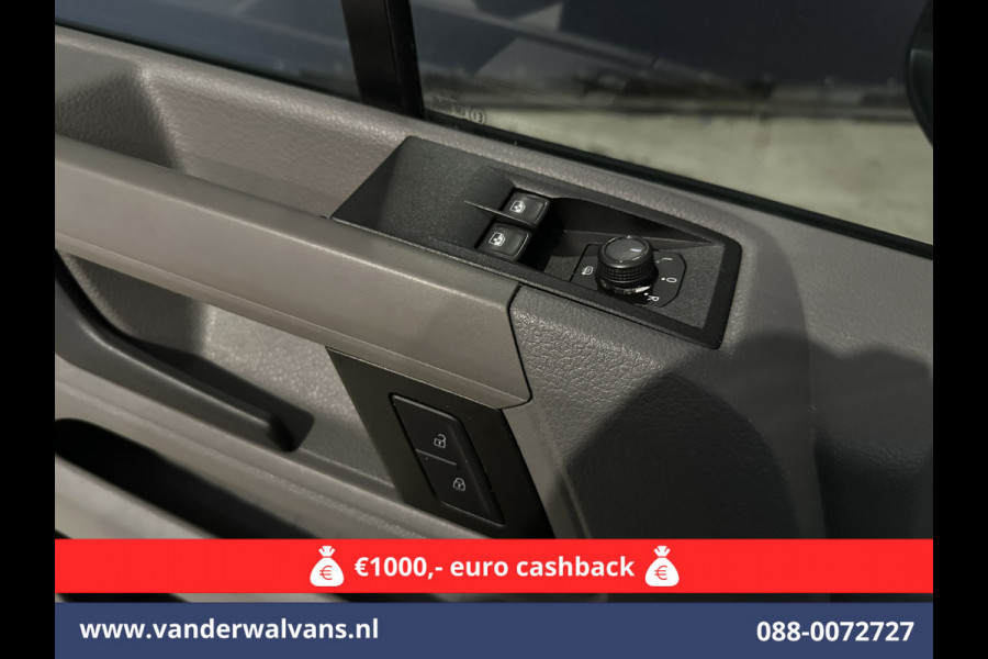 Volkswagen Crafter 2.0 TDI 141pk L3H3 L2H2 Euro6 Airco | Camera | Apple Carplay | Cruisecontrol Android Auto