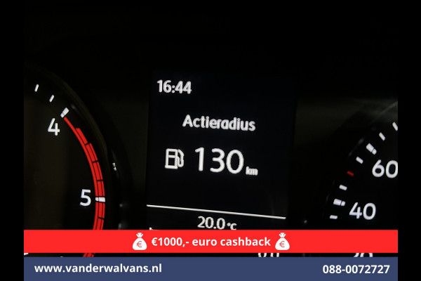 Volkswagen Crafter 2.0 TDI 140pk L3H3 L2H2 Euro6 Airco | Camera | Apple carplay | Android auto bijrijdersbank, 3000kg trekvermogen
