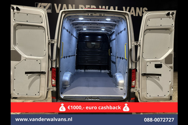 Volkswagen Crafter 2.0 TDI 141pk L3H3 L2H2 Euro6 Airco | Navigatie | Apple Carplay | Cruisecontrol Android Auto, Bijrijdersbank, 3000kg trekvermogen, zilver Volkswagen Crafter 2.0 TDI 141pk L3H3 L2H2 Euro6 Airco | Navigatie | Apple Carplay | Cruisecontrol Android Auto, Bijrijdersbank, 3000kg trekvermogen, zilver