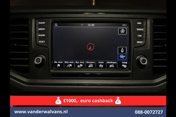 Volkswagen Crafter 2.0 TDI 141pk L3H3 L2H2 Euro6 Airco | Navigatie | Apple Carplay | Cruisecontrol Android Auto, Bijrijdersbank, 3000kg trekvermogen, zilver Volkswagen Crafter 2.0 TDI 141pk L3H3 L2H2 Euro6 Airco | Navigatie | Apple Carplay | Cruisecontrol Android Auto, Bijrijdersbank, 3000kg trekvermogen, zilver