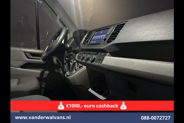Volkswagen Crafter 2.0 TDI 141pk L3H3 L2H2 Euro6 Airco | Navigatie | Apple Carplay | Cruisecontrol Android Auto, Bijrijdersbank, 3000kg trekvermogen, zilver Volkswagen Crafter 2.0 TDI 141pk L3H3 L2H2 Euro6 Airco | Navigatie | Apple Carplay | Cruisecontrol Android Auto, Bijrijdersbank, 3000kg trekvermogen, zilver