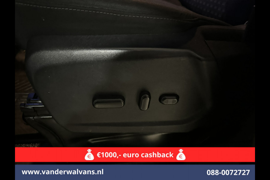 Ford Transit 2.0 TDCI 130pk L3H2 Euro6 Airco | Camera | Navigatie | Apple Carplay | Android Auto Cruisecontrol, Stoelverwarming, Parkeersensoren, Verwarmde voorruit, Bijrijdersbank