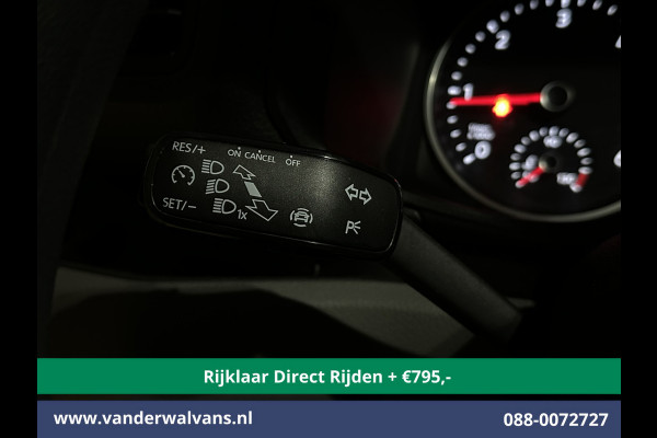 Volkswagen Crafter 2.0 TDI 140pk L3H3 L2H2 Euro6 *Rijklaar Direct Rijden* Airco | Navigatie | Apple Carplay | Android Auto | Cruisecontrol Bijrijdersbank, 3000kg trekvermogen, zilver