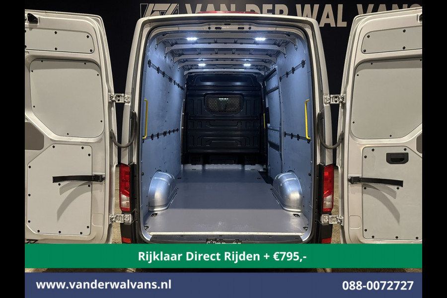 Volkswagen Crafter 2.0 TDI 140pk L3H3 L2H2 Euro6 *Rijklaar Direct Rijden* Airco | Navigatie | Apple Carplay | Android Auto | Cruisecontrol Bijrijdersbank, 3000kg trekvermogen, zilver