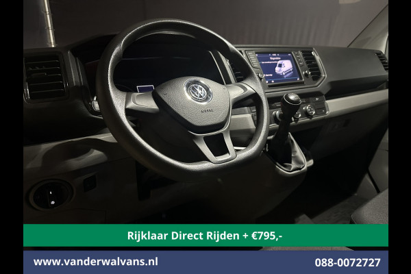 Volkswagen Crafter 2.0 TDI 140pk L3H3 L2H2 Euro6 *Rijklaar Direct Rijden* Airco | Navigatie | Apple Carplay | Android Auto | Cruisecontrol Bijrijdersbank, 3000kg trekvermogen, zilver
