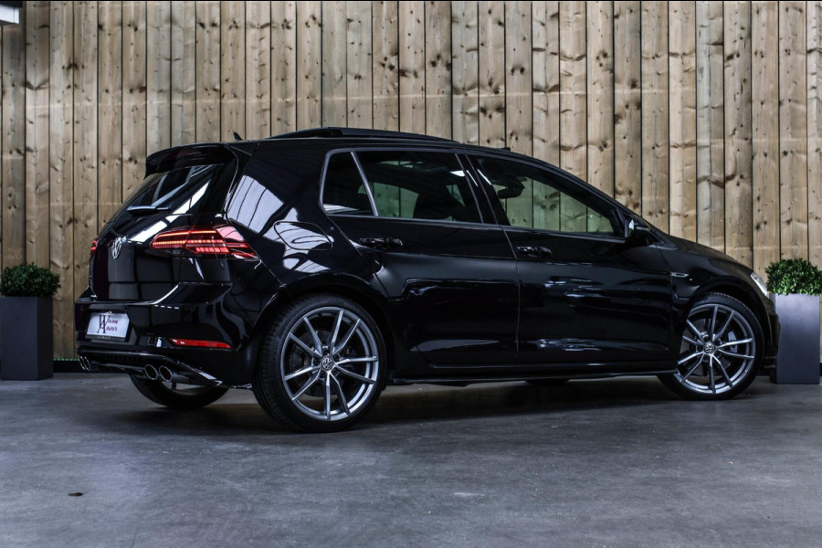 Volkswagen Golf 2.0 TSI 4Motion R *Pano*Dynaudio*Keyless*1e eigenaar* Volkswagen Golf 2.0 TSI 4Motion R *Pano*Dynaudio*Keyless*1e eigenaar*