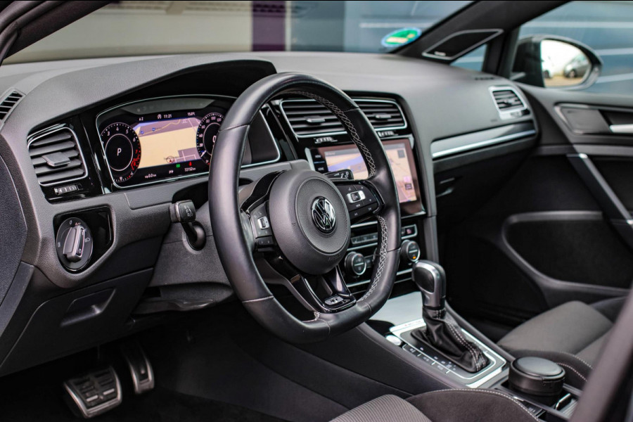 Volkswagen Golf 2.0 TSI 4Motion R *Pano*Dynaudio*Keyless*1e eigenaar* Volkswagen Golf 2.0 TSI 4Motion R *Pano*Dynaudio*Keyless*1e eigenaar*