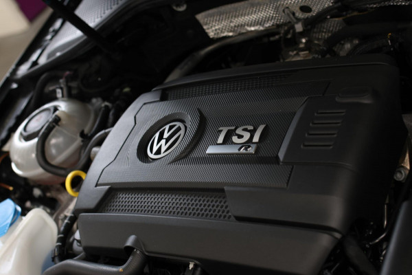 Volkswagen Golf 2.0 TSI 4Motion R *Pano*Dynaudio*Keyless*1e eigenaar* Volkswagen Golf 2.0 TSI 4Motion R *Pano*Dynaudio*Keyless*1e eigenaar*