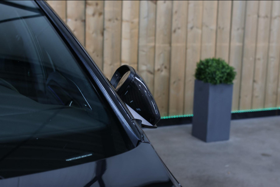 Volkswagen Golf 2.0 TSI 4Motion R *Pano*Dynaudio*Keyless*1e eigenaar* Volkswagen Golf 2.0 TSI 4Motion R *Pano*Dynaudio*Keyless*1e eigenaar*