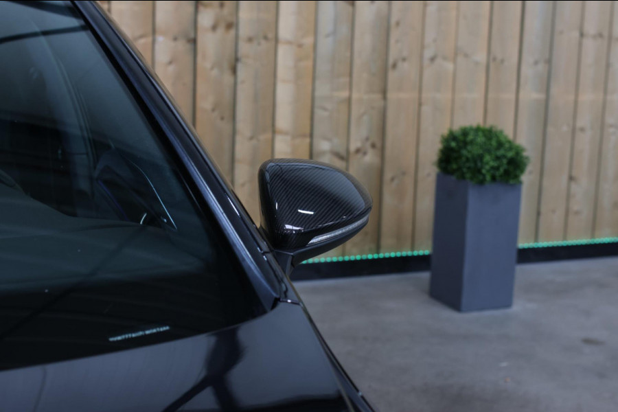 Volkswagen Golf 2.0 TSI 4Motion R *Pano*Dynaudio*Keyless*1e eigenaar* Volkswagen Golf 2.0 TSI 4Motion R *Pano*Dynaudio*Keyless*1e eigenaar*