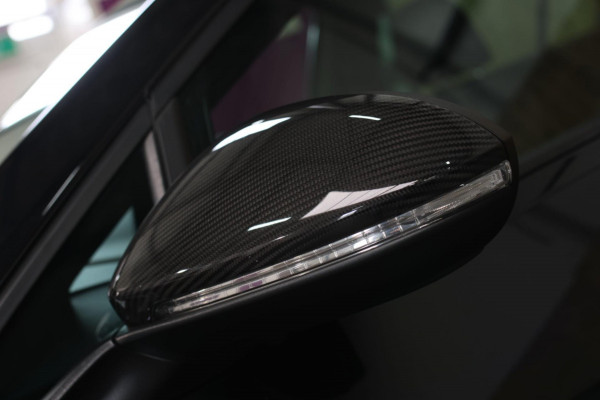 Volkswagen Golf 2.0 TSI 4Motion R *Pano*Dynaudio*Keyless*1e eigenaar* Volkswagen Golf 2.0 TSI 4Motion R *Pano*Dynaudio*Keyless*1e eigenaar*