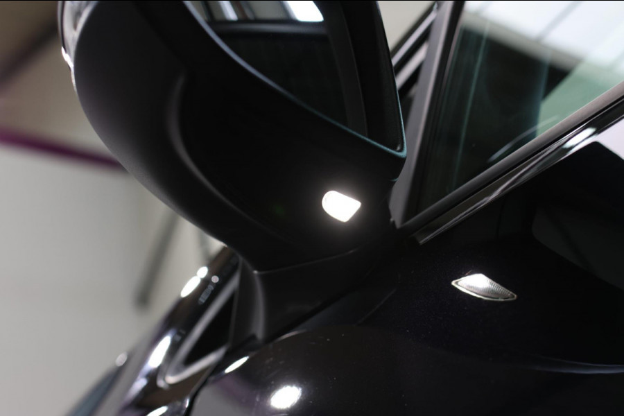 Volkswagen Golf 2.0 TSI 4Motion R *Pano*Dynaudio*Keyless*1e eigenaar* Volkswagen Golf 2.0 TSI 4Motion R *Pano*Dynaudio*Keyless*1e eigenaar*