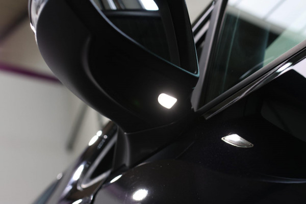 Volkswagen Golf 2.0 TSI 4Motion R *Pano*Dynaudio*Keyless*1e eigenaar* Volkswagen Golf 2.0 TSI 4Motion R *Pano*Dynaudio*Keyless*1e eigenaar*