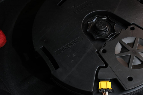 Volkswagen Golf 2.0 TSI 4Motion R *Pano*Dynaudio*Keyless*1e eigenaar* Volkswagen Golf 2.0 TSI 4Motion R *Pano*Dynaudio*Keyless*1e eigenaar*