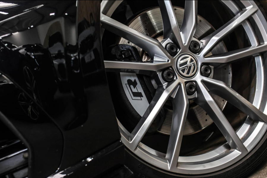 Volkswagen Golf 2.0 TSI 4Motion R *Pano*Dynaudio*Keyless*1e eigenaar* Volkswagen Golf 2.0 TSI 4Motion R *Pano*Dynaudio*Keyless*1e eigenaar*