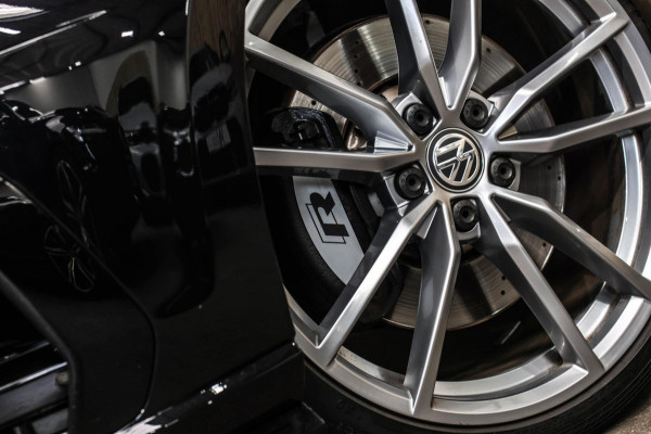Volkswagen Golf 2.0 TSI 4Motion R *Pano*Dynaudio*Keyless*1e eigenaar* Volkswagen Golf 2.0 TSI 4Motion R *Pano*Dynaudio*Keyless*1e eigenaar*