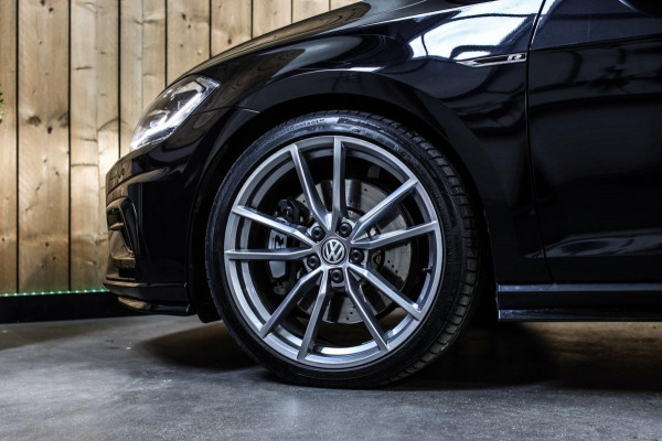 Volkswagen Golf 2.0 TSI 4Motion R *Pano*Dynaudio*Keyless*1e eigenaar* Volkswagen Golf 2.0 TSI 4Motion R *Pano*Dynaudio*Keyless*1e eigenaar*