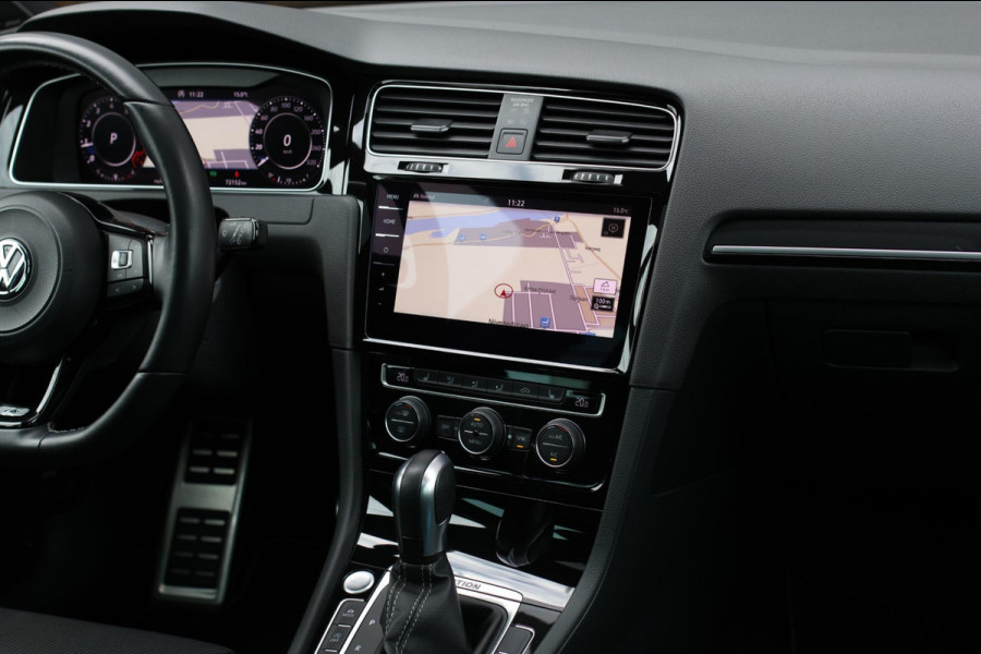 Volkswagen Golf 2.0 TSI 4Motion R *Pano*Dynaudio*Keyless*1e eigenaar* Volkswagen Golf 2.0 TSI 4Motion R *Pano*Dynaudio*Keyless*1e eigenaar*