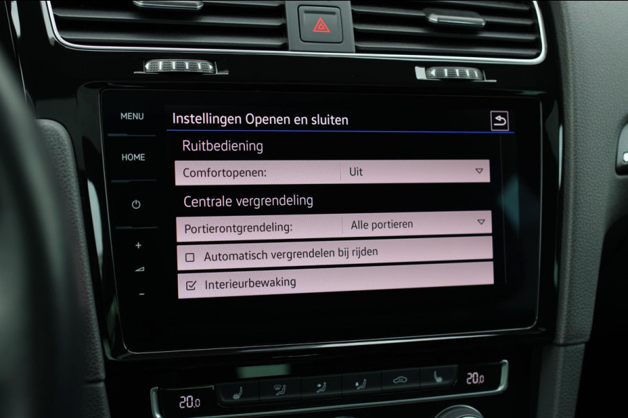 Volkswagen Golf 2.0 TSI 4Motion R *Pano*Dynaudio*Keyless*1e eigenaar* Volkswagen Golf 2.0 TSI 4Motion R *Pano*Dynaudio*Keyless*1e eigenaar*